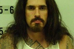 Good Samaritan struck by hatchet