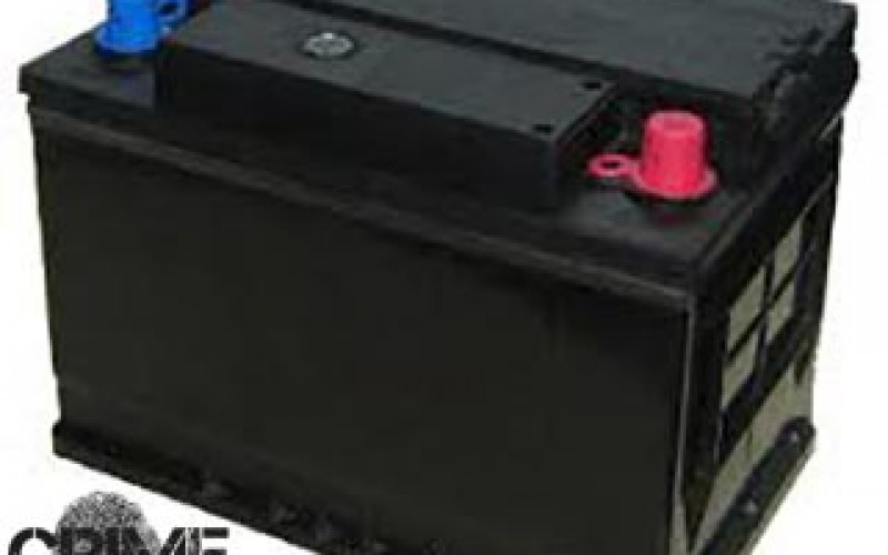 Two Arrested for Stealing Batteries