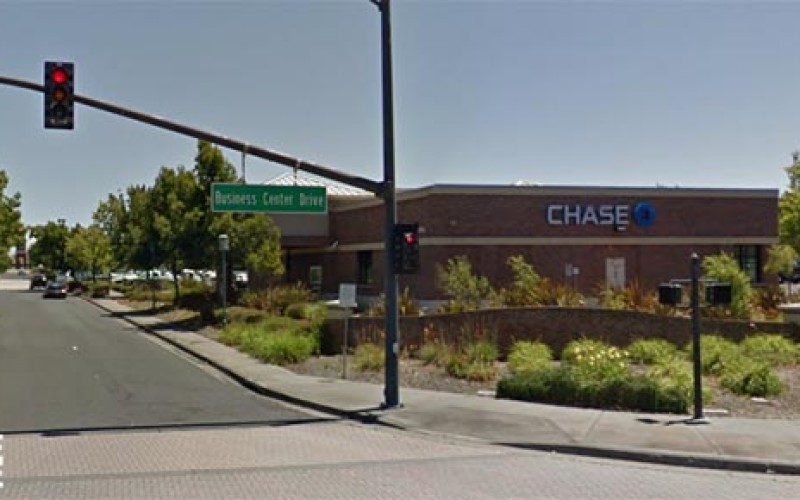 Bank Robber Escapes; Fairfield Police Continue Investigation