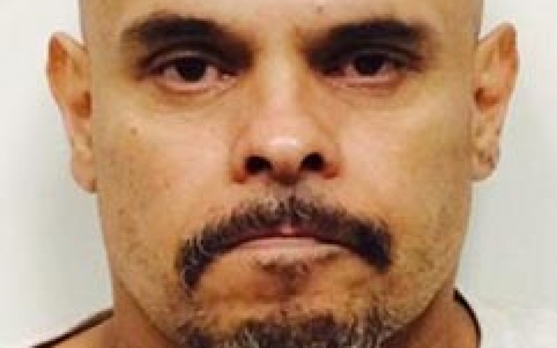 Standoff Suspect Wields Sword in Faceoff with Visalia Police
