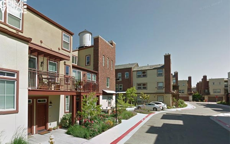 Burglary suspect climbed third story of building to try and enter residences with a loaded AR-15