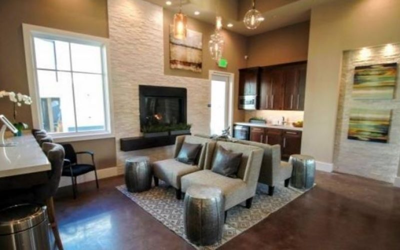 Homeless Man in Jail after Refusing to Leave Luxurious Apartment