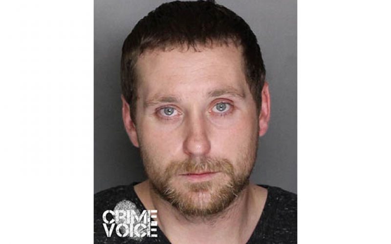 Thief Arrested after Taking Golf Clubs
