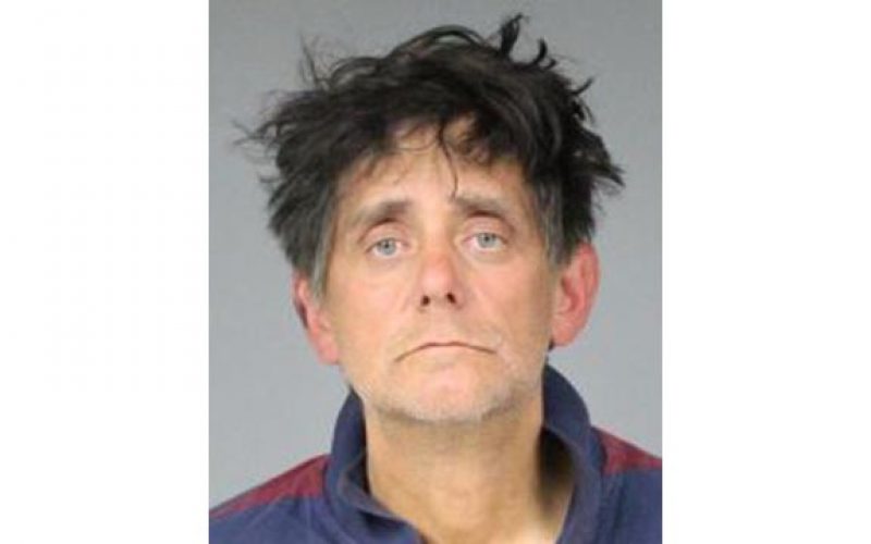 Burglar in Top Hat, Leather Jacket Easily Spotted