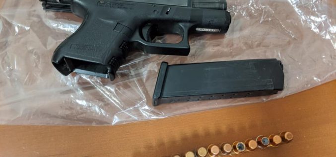 Man pulled over for speeding allegedly had weapons and drugs in car