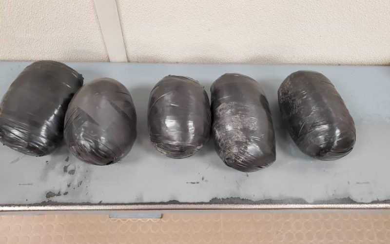 Kettlebell-Packs full of Methamphetamine Hurled into the U.S.
