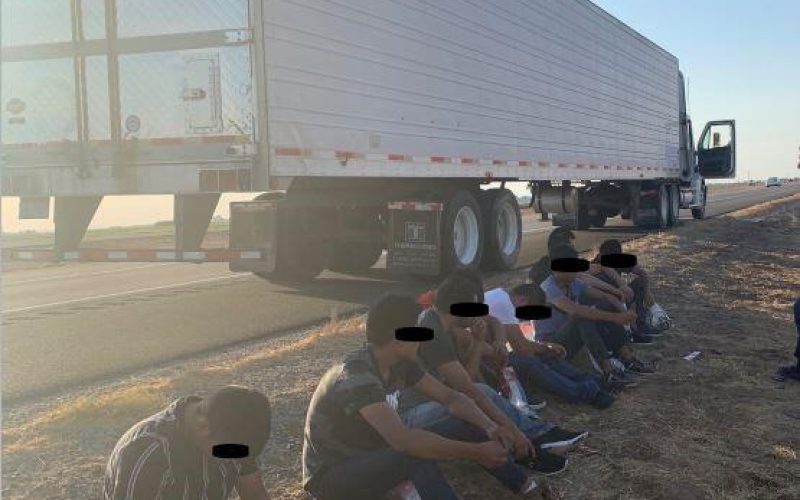 El Centro Sector Agents Arrest 34 in Two Separate Smuggling Events