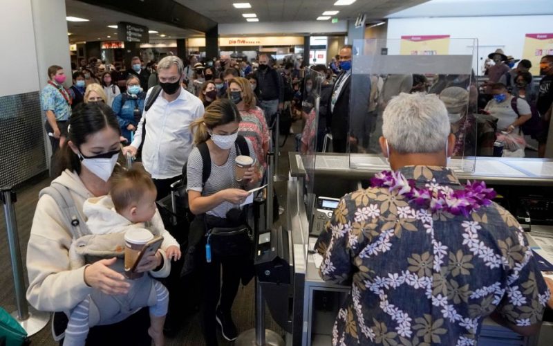 Couple Arrested After Boarding Flight To Hawaii While Infected With COVID-19