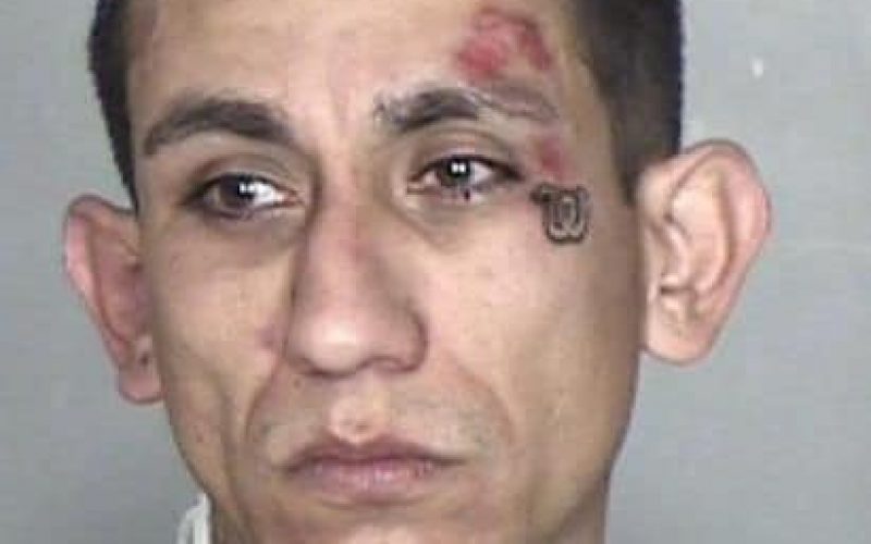 Felon has loaded gun while in casino