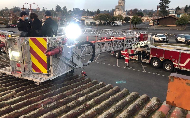Subject arrested after negotiation from rooftop