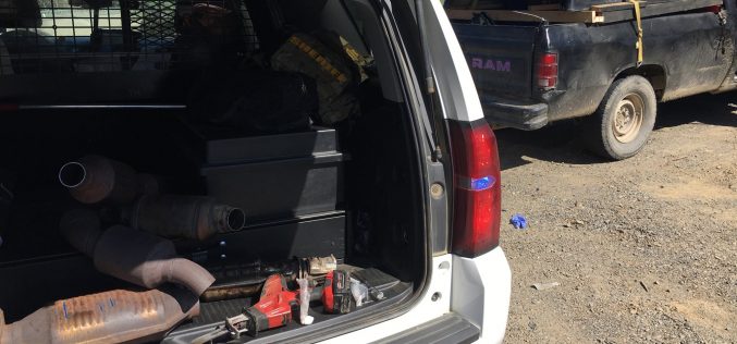 Trio arrested attempting to break into parked car