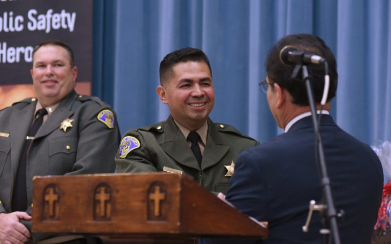 Tulare County sheriff’s deputy arrested on rape charges