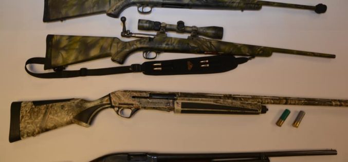 Felon fires gun at 4:00 AM