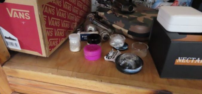Lice, no running water, and accessible fentanyl produces child endangerment charge