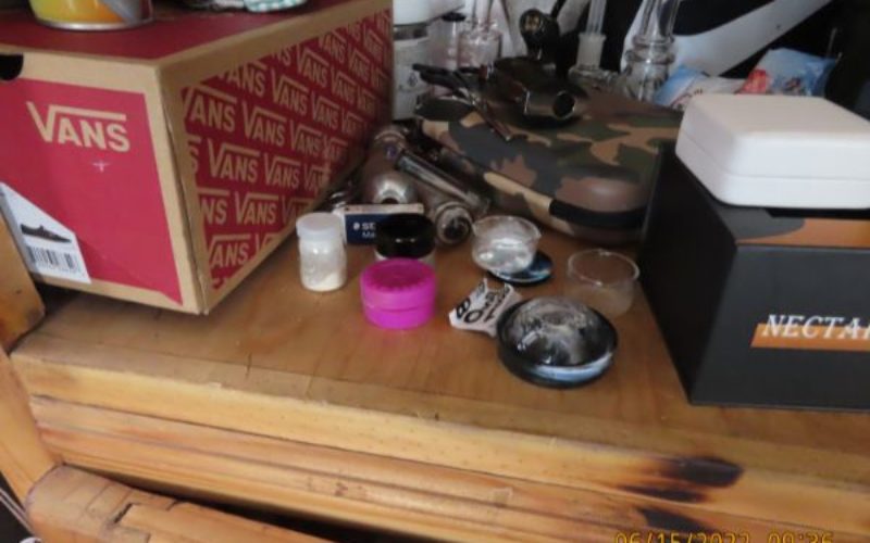 Lice, no running water, and accessible fentanyl produces child endangerment charge