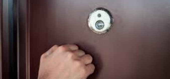 Six South American “Knock-Knock” Burglars Caught