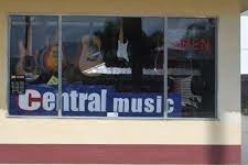 Guitar Thief Caught